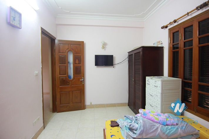 Garden house with 4 bedrooms for rent in Tay Ho area 